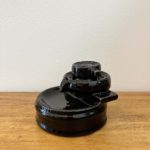 Stojan na vonný kužeľ Tečúci dym zen