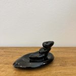 Stojan na vonný kužeľ Tečúci dym